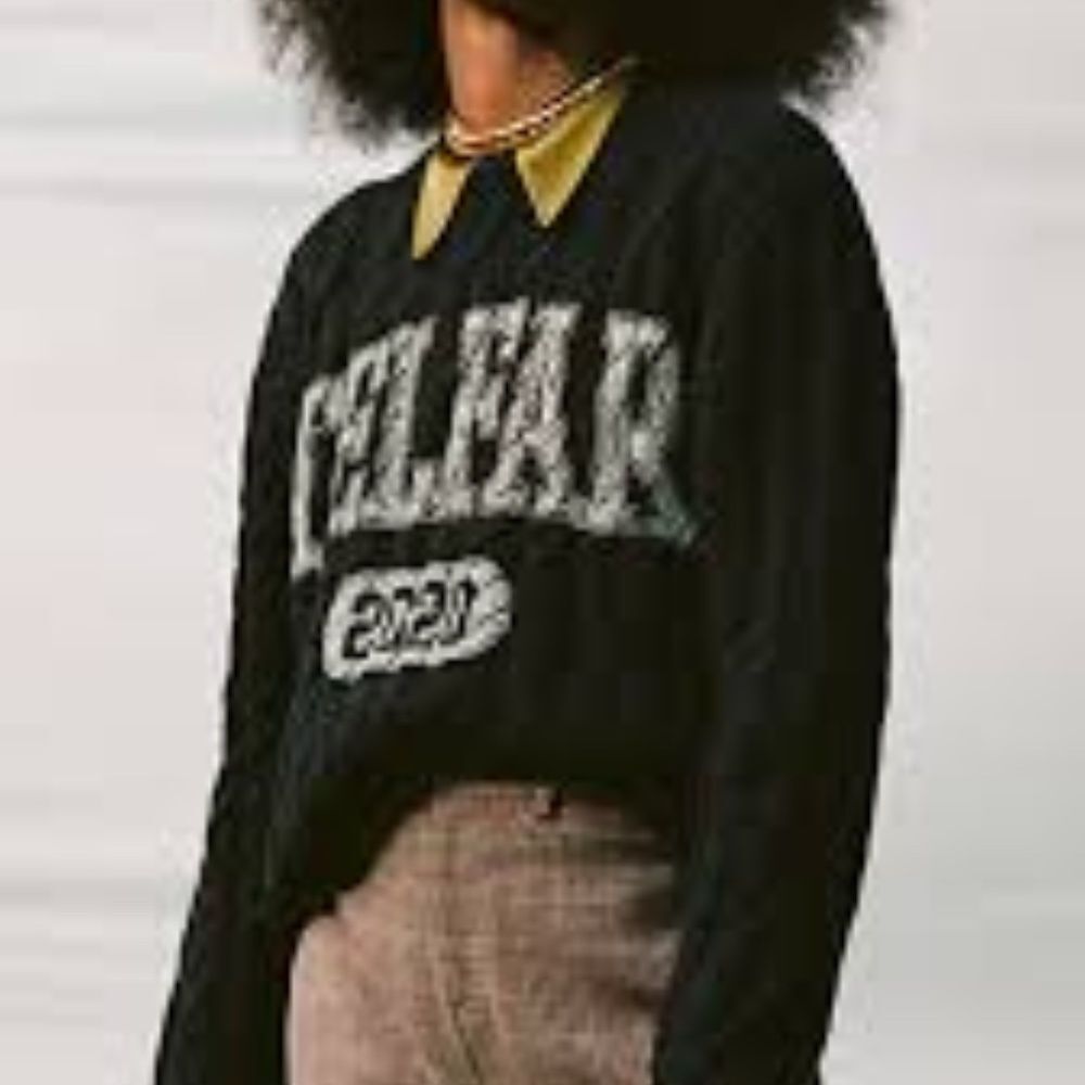 Telfar Collegiate Logo Wool and Cashmere Cable Knit Thumbhole Sweater - Black